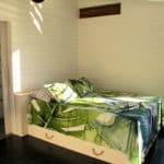 anuhe bungalow bedroom with queen size bed