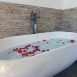 villa bounty bathtub of the master suite