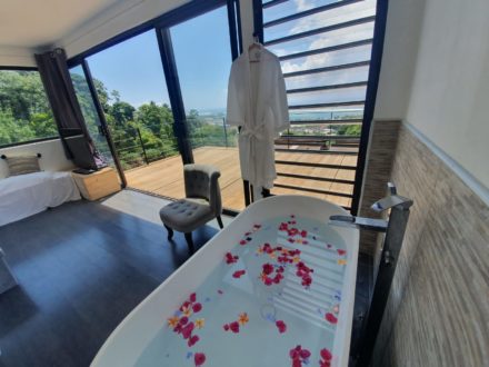 villa bounty bathtub with ocean view from the master suite villa